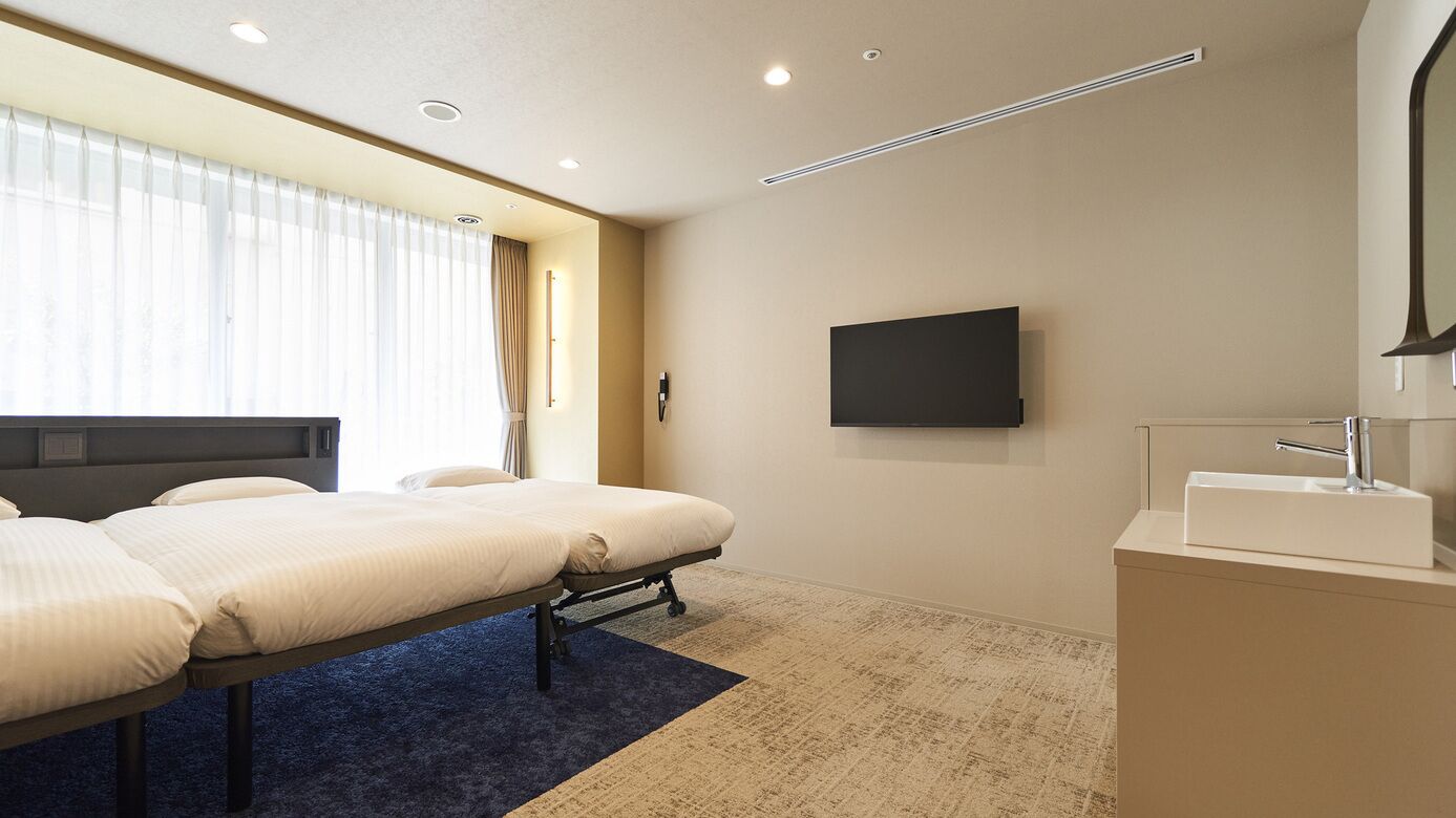 In-room safe, desk, iron/ironing board, free WiFi