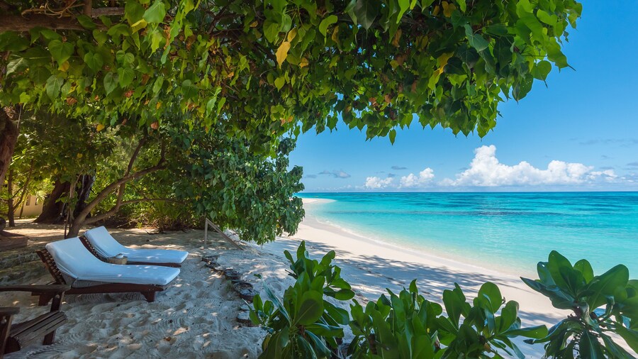 Denis Private Island