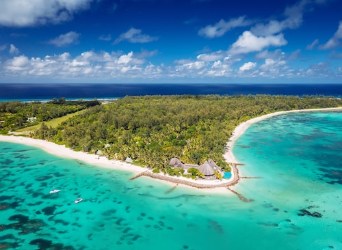 Denis Private Island