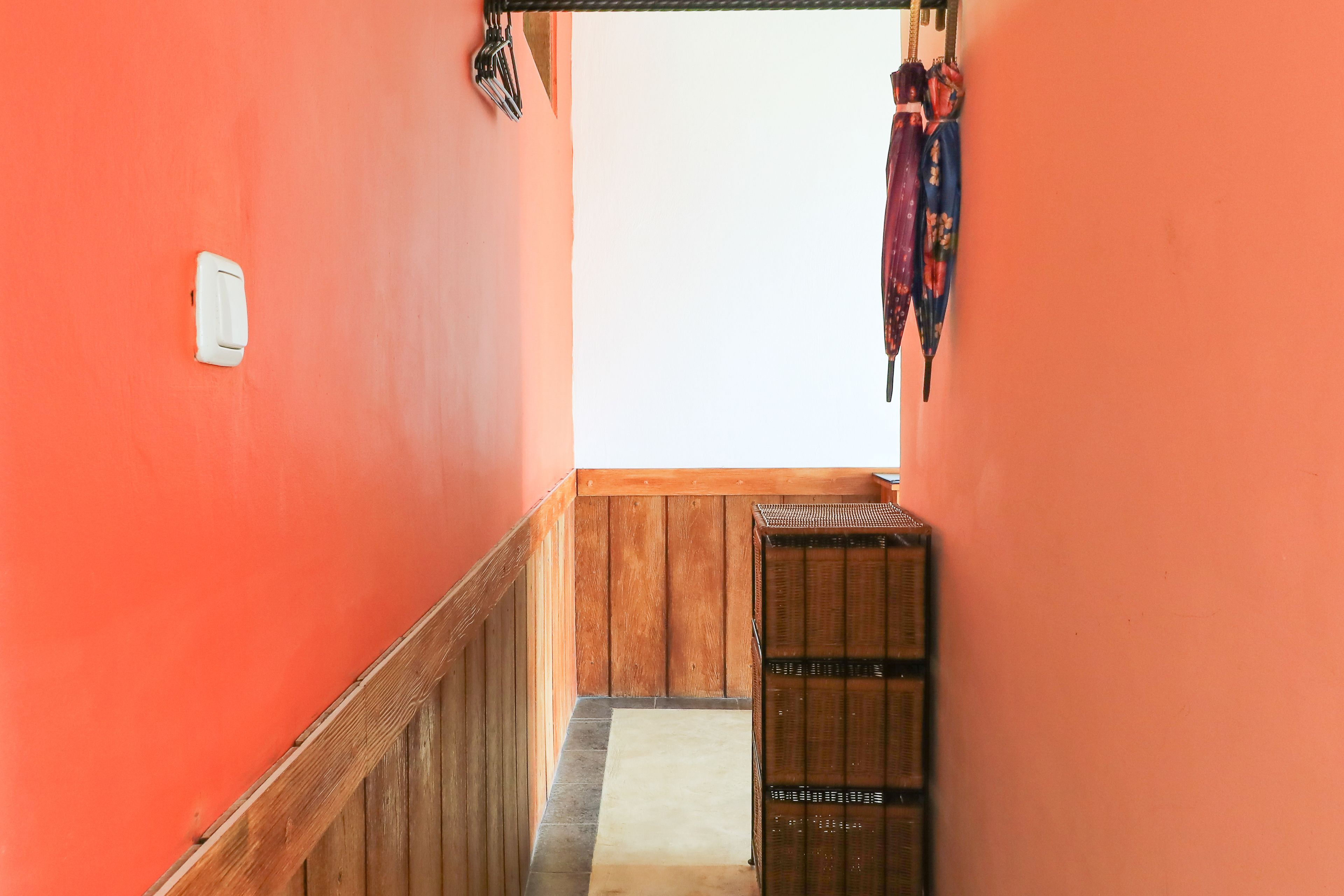 1 bedroom cottage ocean view | minibar, in-room safe, desk, cots/infant beds