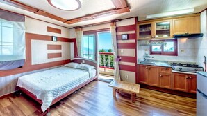 Ảnh chưa phân loại, 5 trong số 36 ảnh, nút