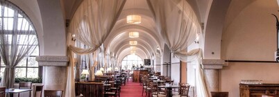 Elafos Hotel