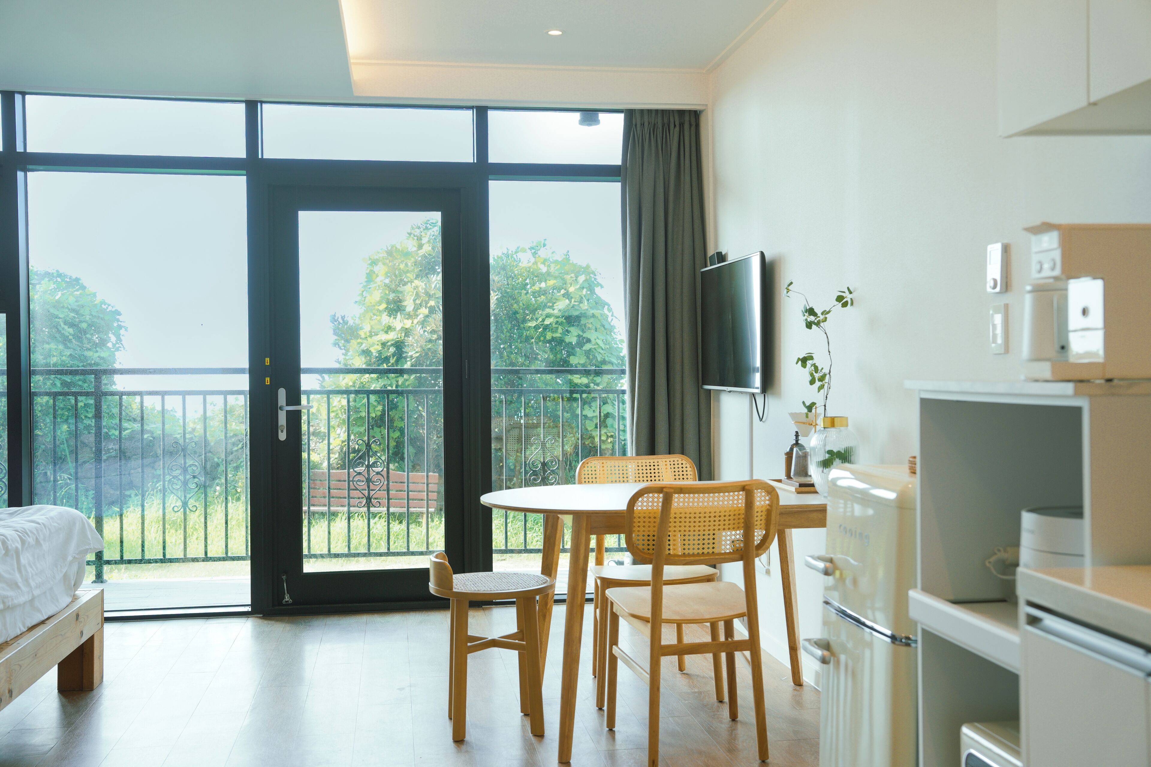 standard double room | free wifi, bed sheets