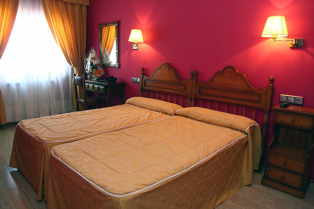 twin room, balcony | desk, blackout curtains, free cots/infant beds, free wifi