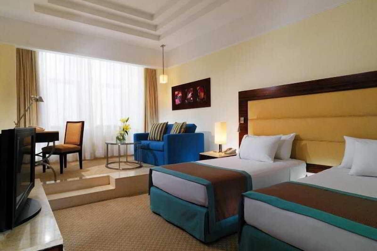 Minibar, in-room safe, desk, blackout drapes