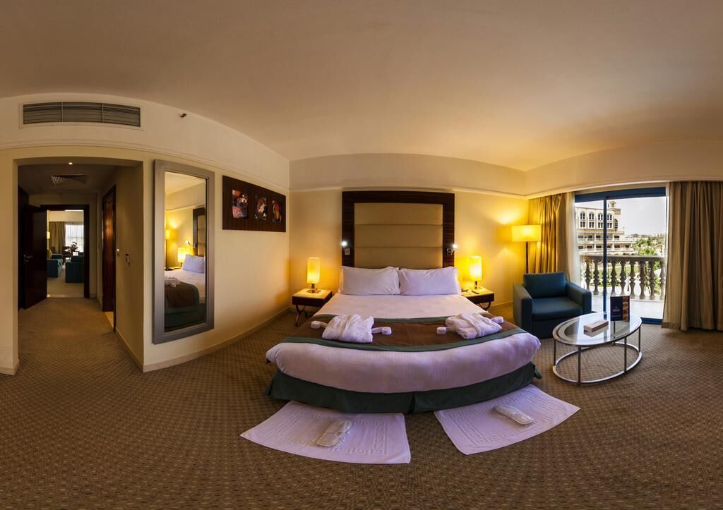 Minibar, in-room safe, desk, blackout drapes