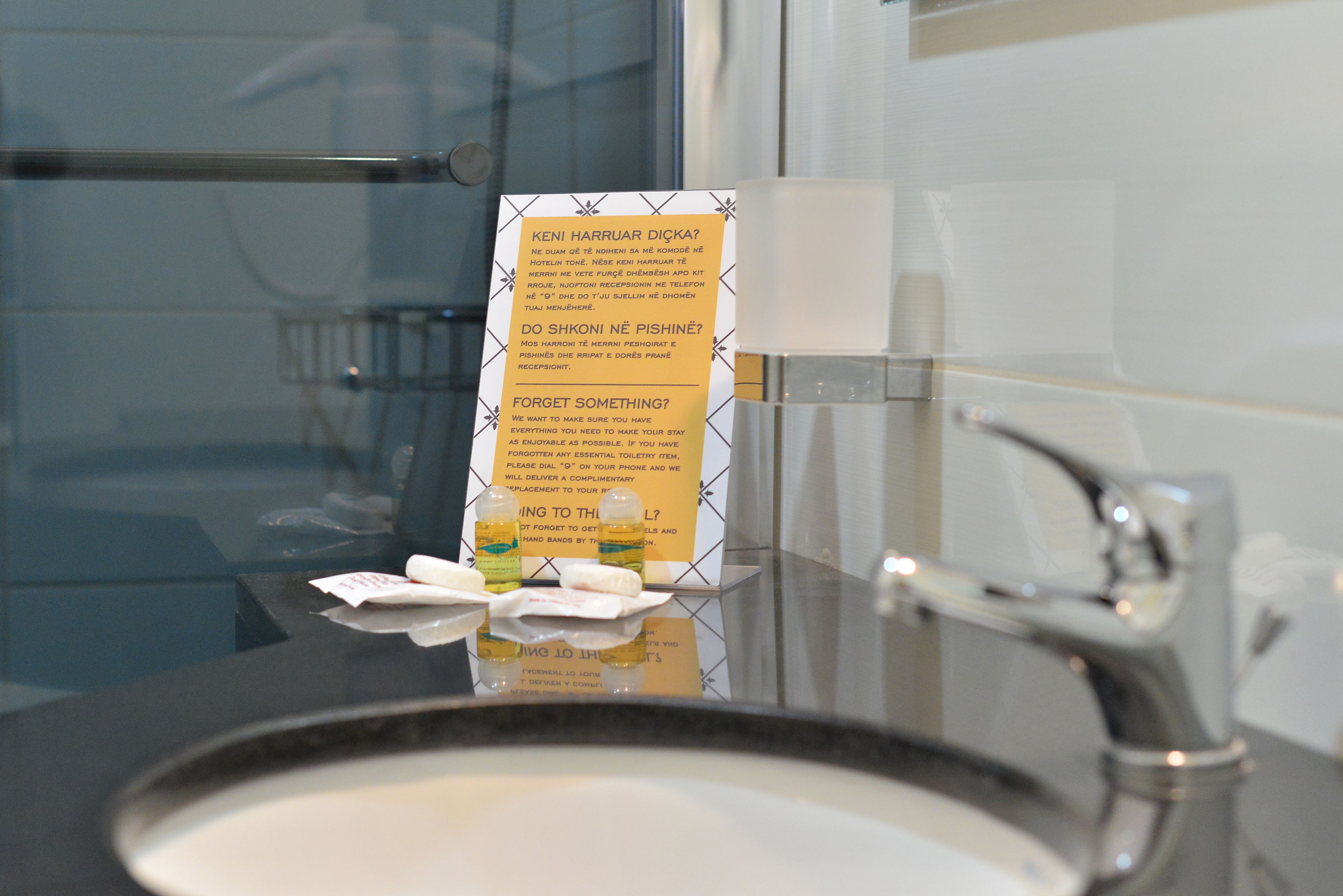 superior double room | bathroom | shower, free toiletries, slippers, bidet