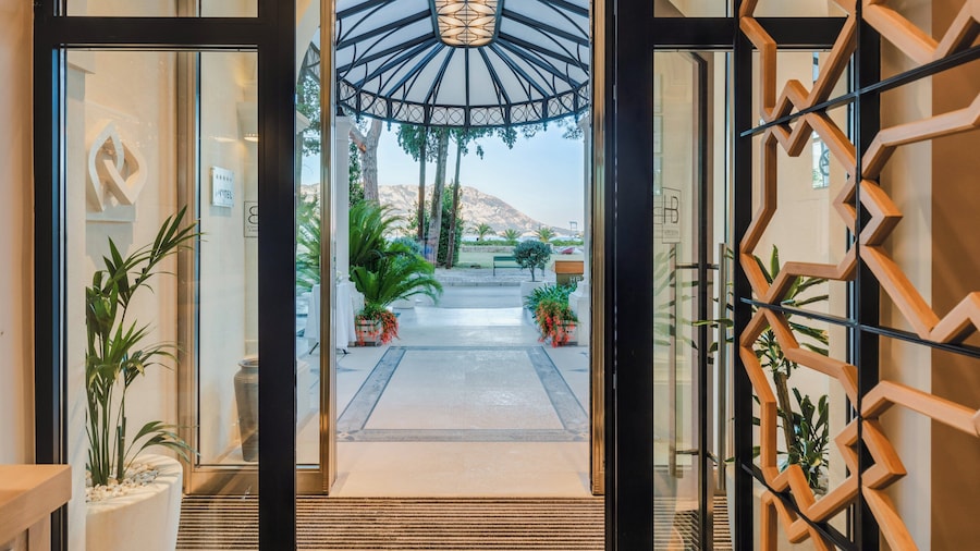 Crowne Plaza Budva by IHG