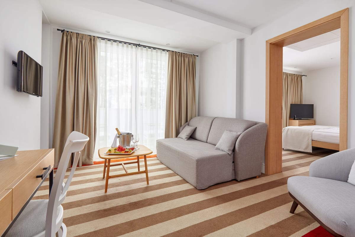 Svit Deluxe (Family) | 1 sovrum, sÀngtillbehör av högsta kvalitet och minibar