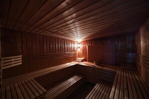 Sauna, dampbad, kropsbehandlinger, body scrub-behandlinger