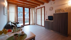 Basic Apartment | In-room dining - Residence Villaggio delle Alpi (Pre-Saint-Didier)