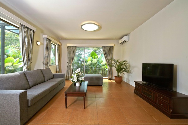 Villa | Living area | Flat-screen TV