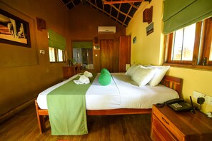 샬레, 더블침대 1개 | 1 개의 침실, 미니바, 객실 내 금고, 책상