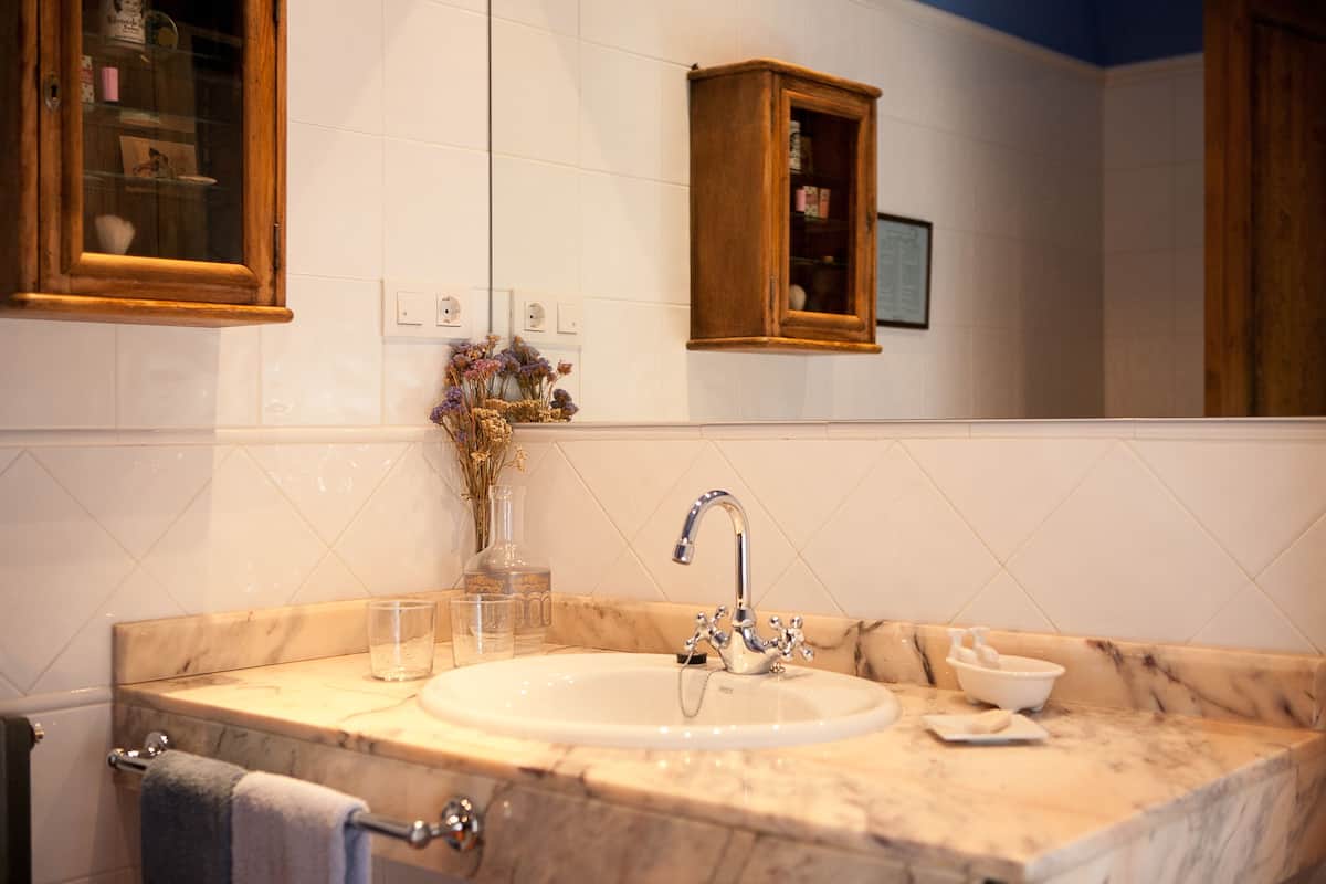 twin room | premium bedding, desk, blackout curtains, soundproofing