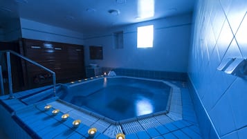 2 treatment rooms