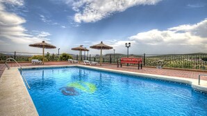Pool - Complejo Rural La Tejera (Elche De La Sierra)