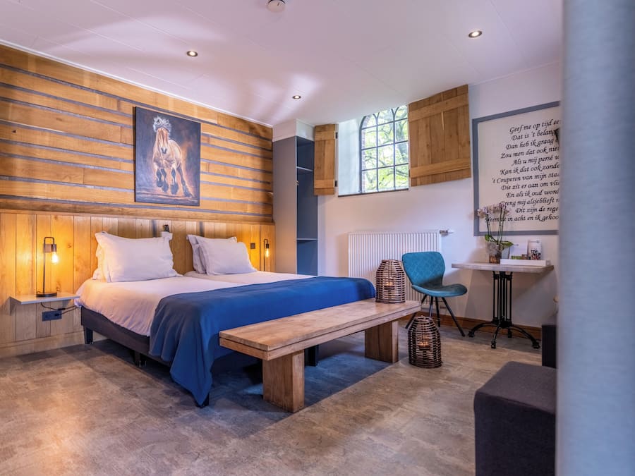 Comfort tweepersoonskamer | Een kluis op de kamer, geluiddichte muren, gratis wifi, beddengoed