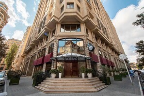 View from property - Sapphire Inn (Baku)