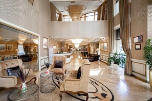 Lobby - Sapphire Inn (Baku)
