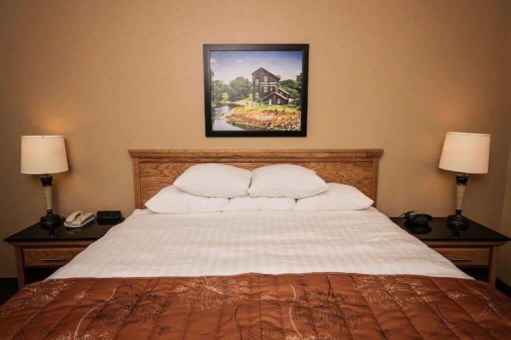 in-room safe, desk, laptop workspace, iron/ironing board