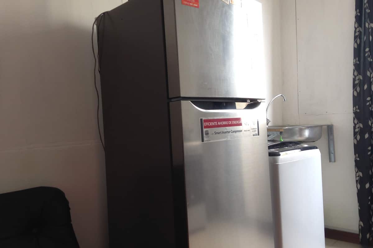 Mini-refrigerator