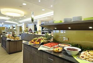 Lunch and dinner served, Regional cuisine