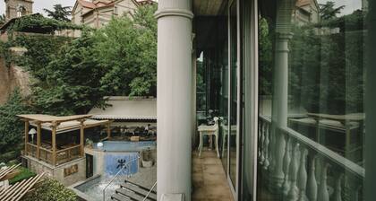 Vinotel Boutique Hotel