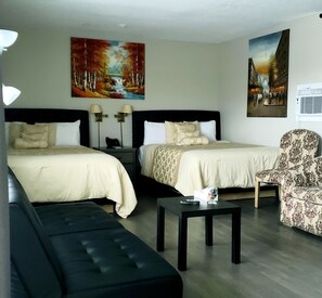 Standard Room, 2 Double Beds | Individually decorated, individually furnished, soundproofing - Travellers Motel (Stratford)