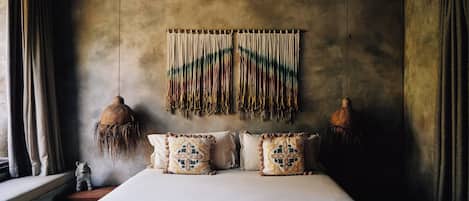 Deluxe Room, 1 King Bed, Garden View (Premier Jungle Suite) | Premium bedding, in-room safe, individually decorated