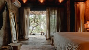 Superior Room, 1 King Bed, Beach View | Terrace/patio - Nômade Temple Tulum (Tulum)