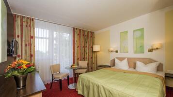 Minibar, desk, iron/ironing board, free WiFi