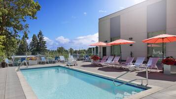 Seasonal outdoor pool