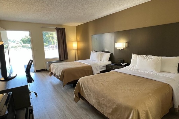 Standard Room, 2 Double Beds, Non Smoking | Free WiFi, bed sheets