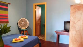 In-room safe, free WiFi