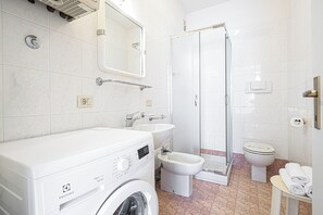 Ducha, bidet