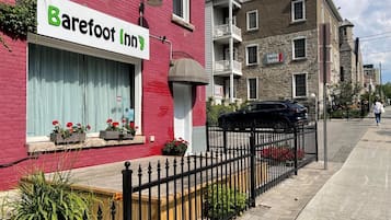 Fachada da propriedade