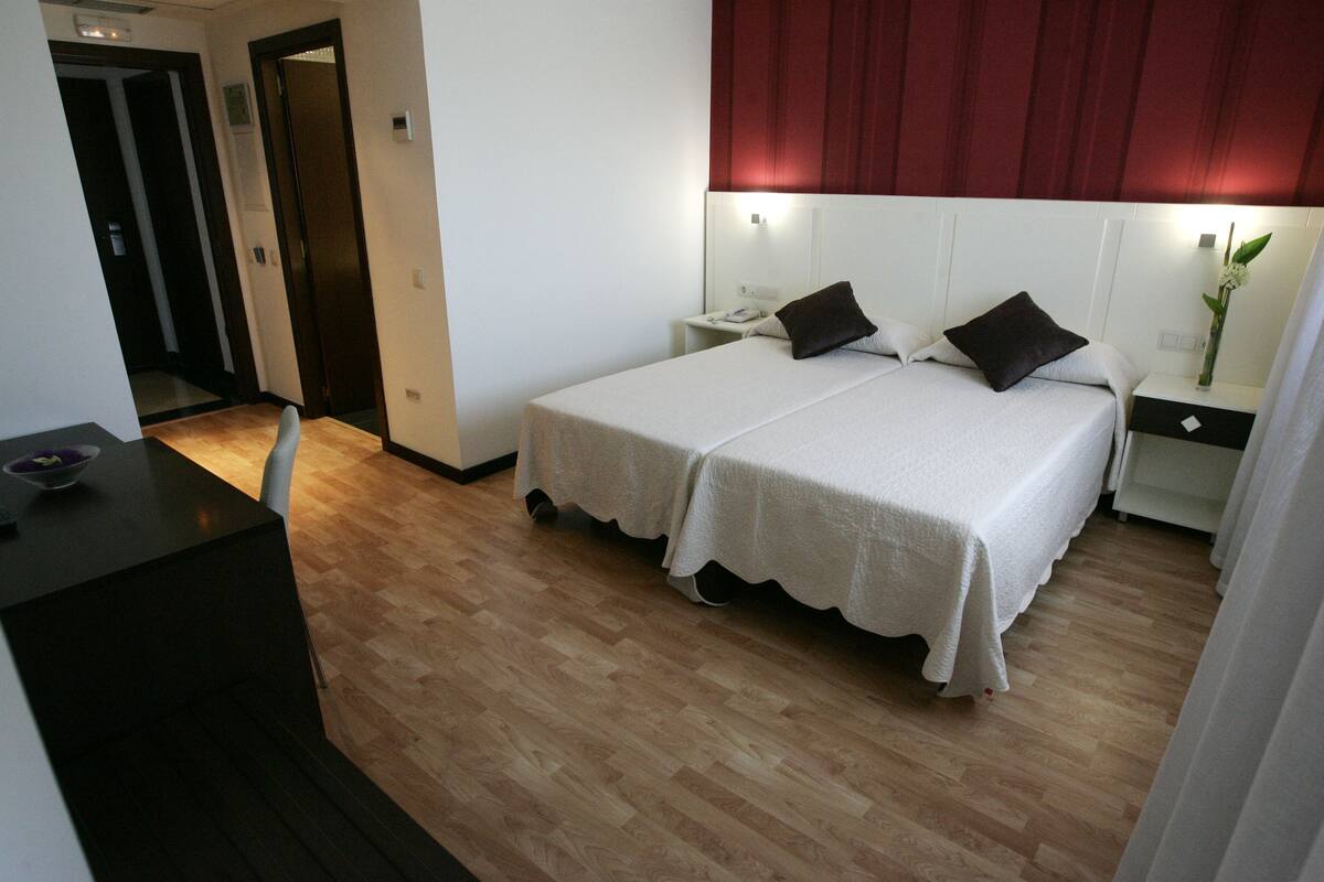 Chambre Double pour 1 personne | 1 chambre, literie de qualité supérieure, minibar