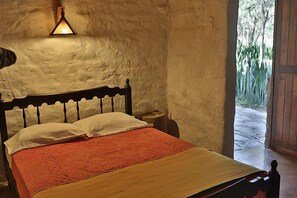 Rollaway beds, bed sheets