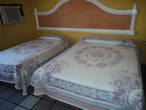 Desk - Hotel del Valle (Los Mochis)