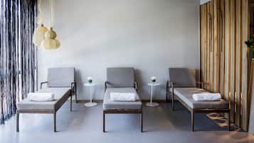 Bastu, bubbelpool och ansiktsbehandlingar