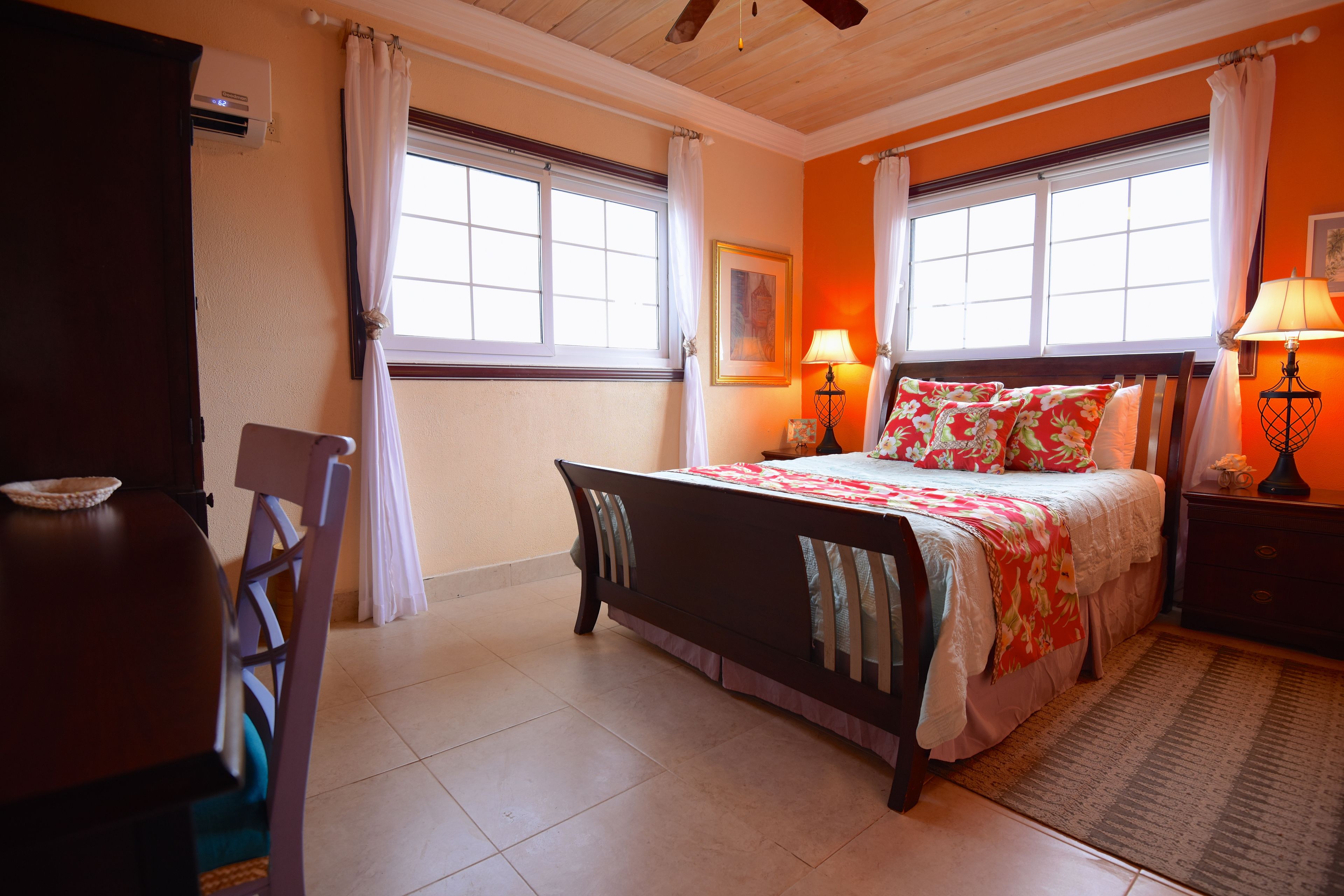 Ocean King Suite with Kitchenette | 1 bedroom, Egyptian cotton sheets, premium bedding, pillowtop beds