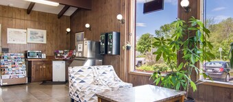 Knights Inn Amsterdam