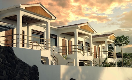 Fachada de la propiedad. Eco Hotel Arena Blanca