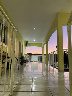 Terrace/patio - Hotel Posada Los Olivos Los Mochis (Los Mochis)