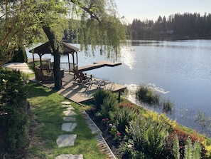 Terrace/patio - Cottage Lake Bed and Breakfast (Woodinville)