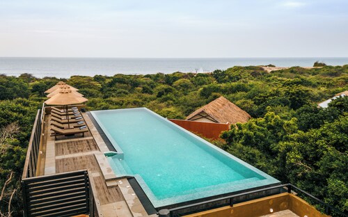 Jetwing Jungle Lodge, A Luxury Reserve
