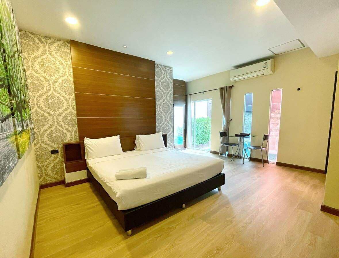 Waterfall Pool Villa | Minibar, in-room safe, desk, free WiFi