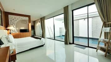 Garden Pool Villa | Minibar, in-room safe, desk, free WiFi