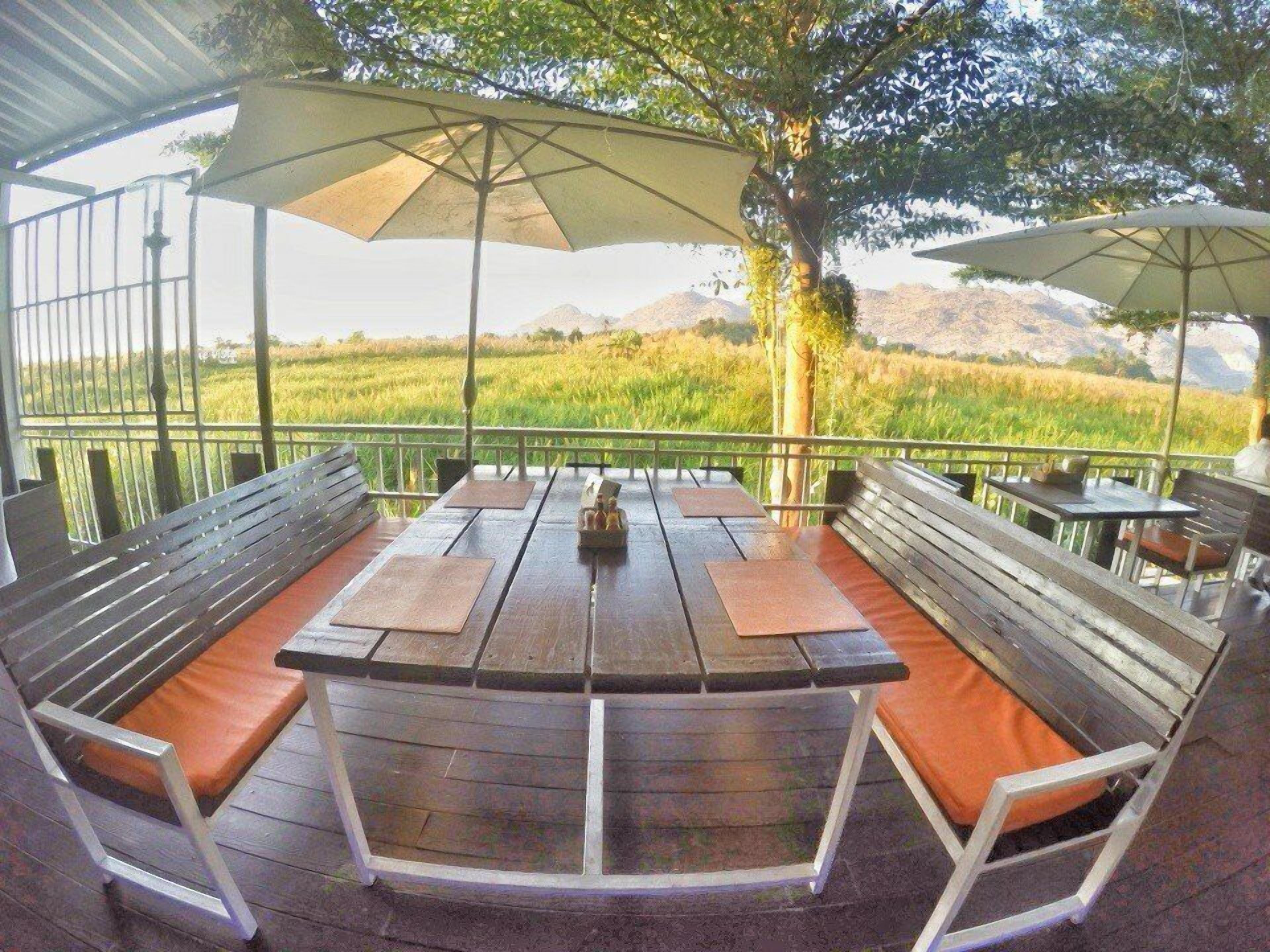 Frukostbuffé varje dag mot avgift