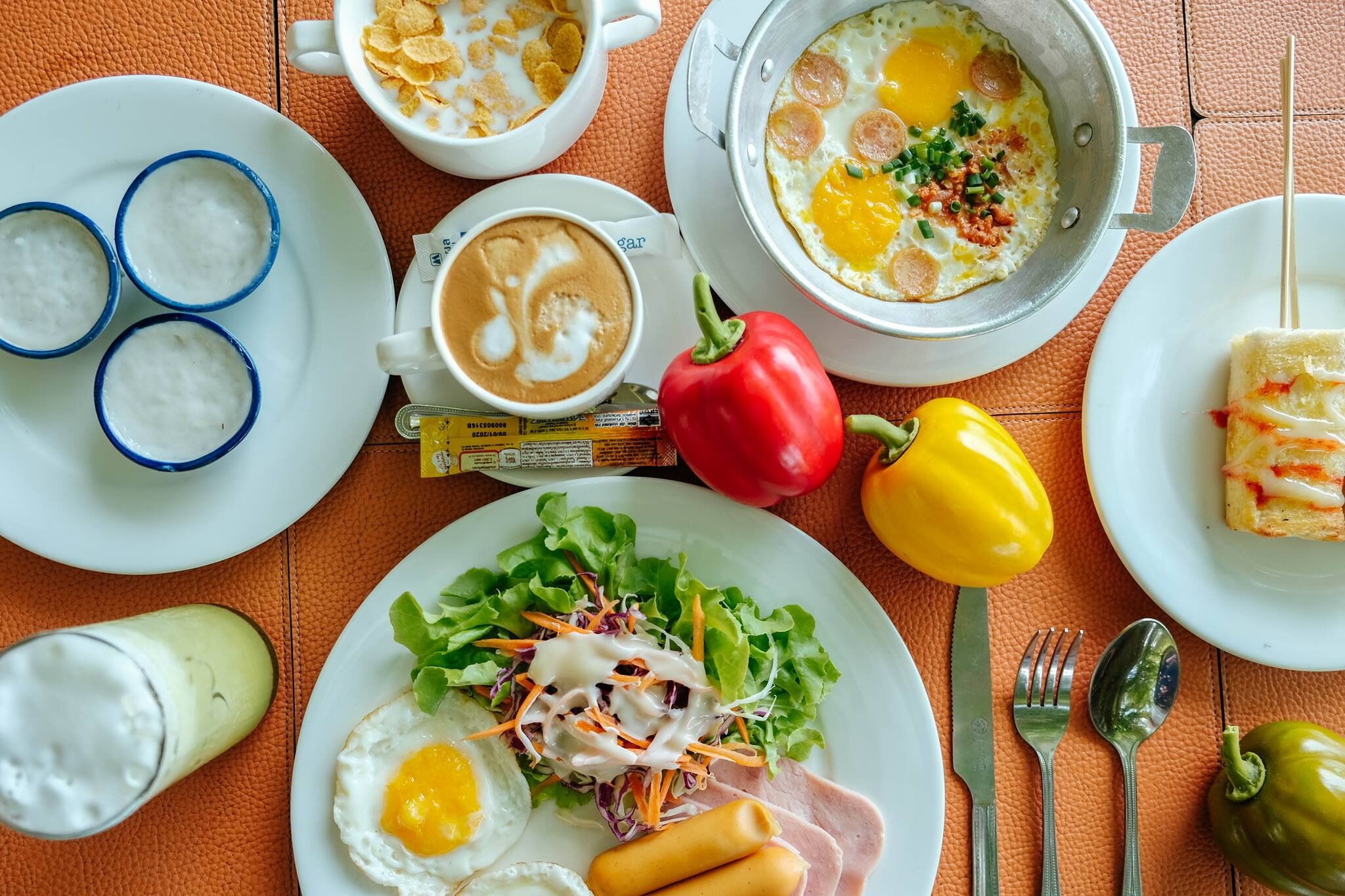 daily buffet breakfast for a fee